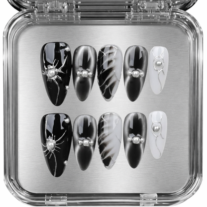 Set of black and white nail art - posy  press-on kynnet